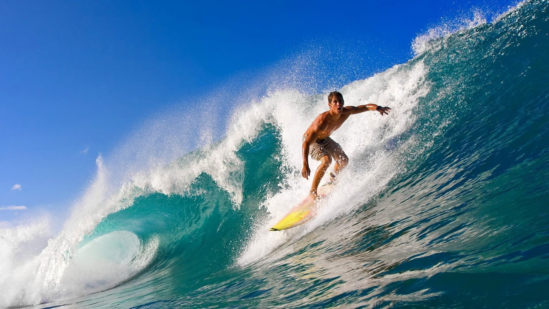 芈昱廷在“湾区杯”围棋大棋士赛中晋级决赛